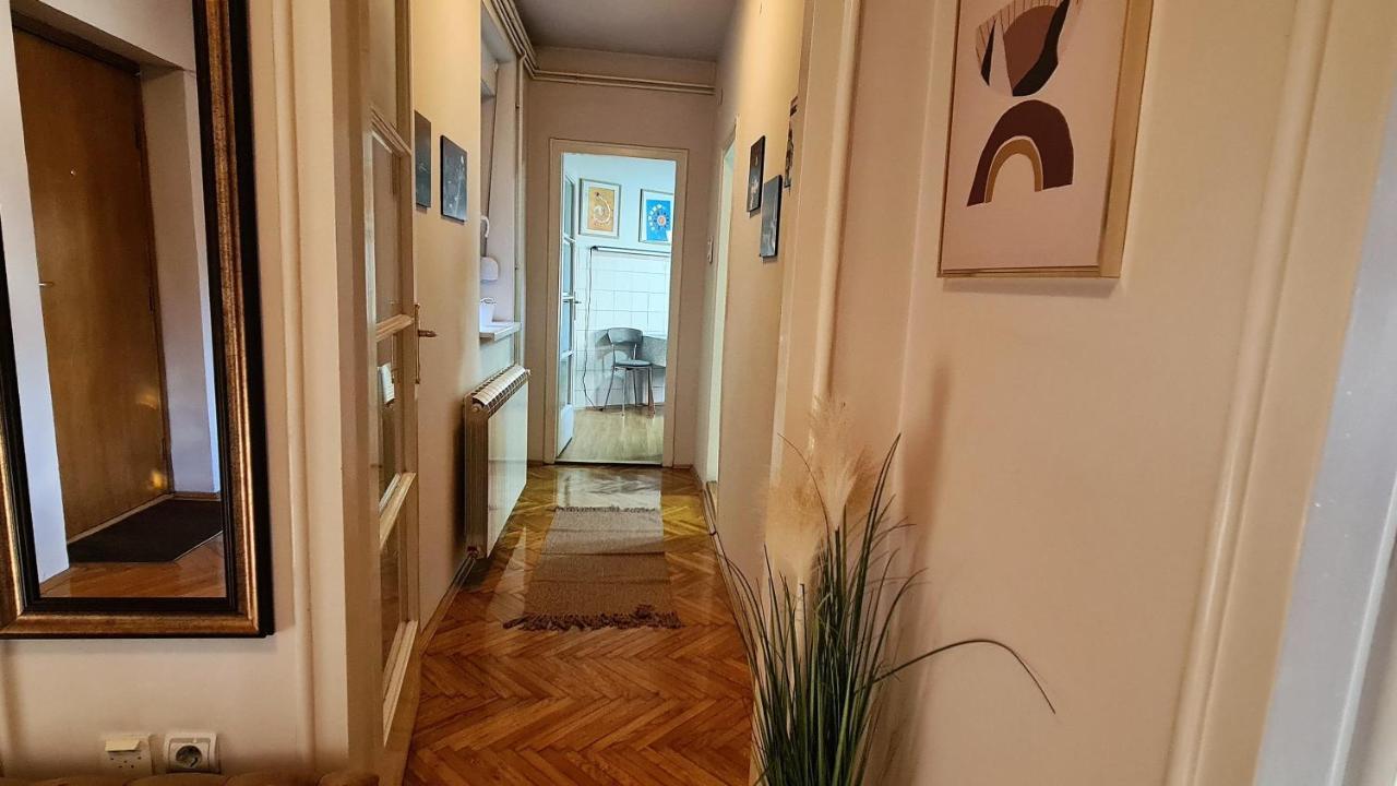 Windows City Apartment Beograd Ngoại thất bức ảnh