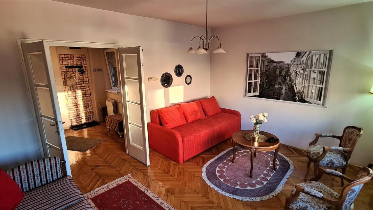 Windows City Apartment Beograd Ngoại thất bức ảnh