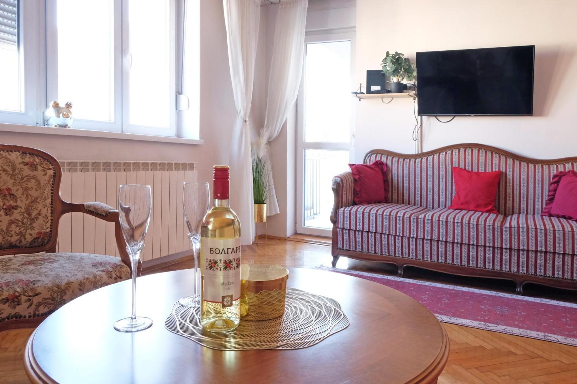 Windows City Apartment Beograd Ngoại thất bức ảnh